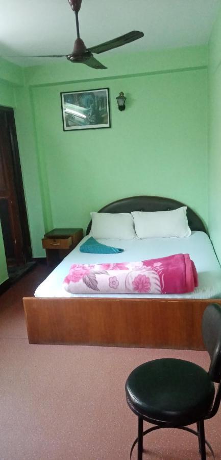 Hotel Sweet Dreams Катманду Екстериор снимка