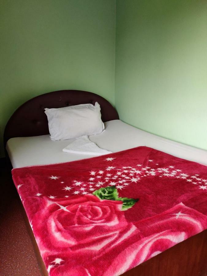 Hotel Sweet Dreams Катманду Екстериор снимка